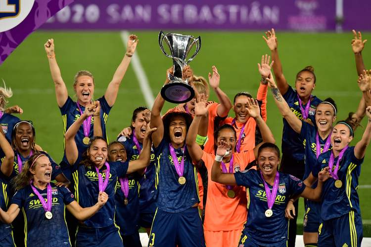 热议女足欧洲杯夺冠（女足欧洲杯2022）